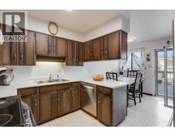 5827 Clinton Street, Burnaby, BC V5J2M4 Photo 9