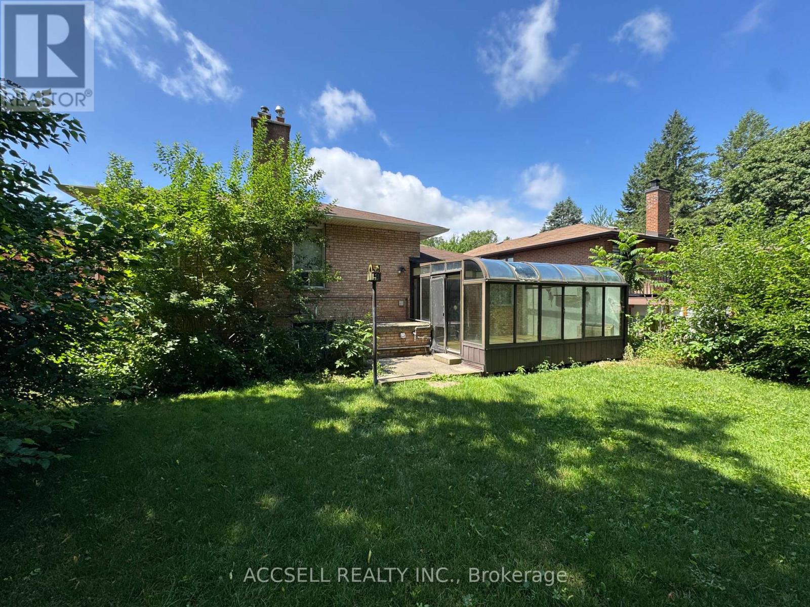2439 FRAYNE COURT - 19