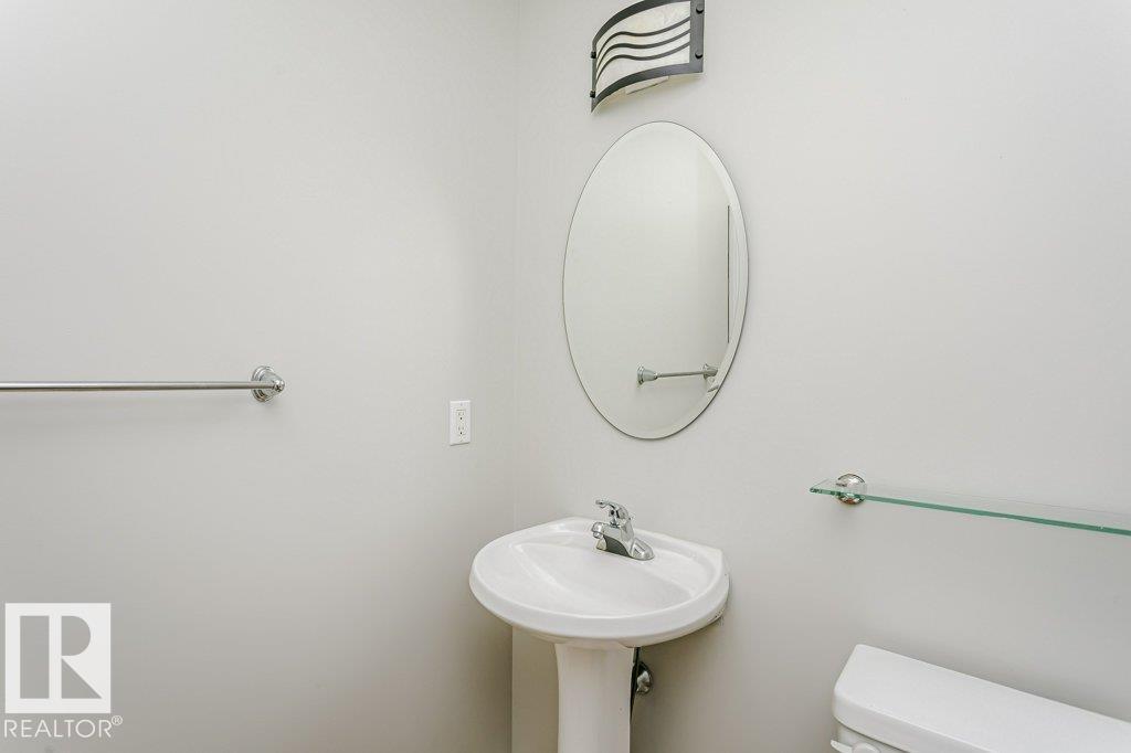 8018 3 AV SW - 25