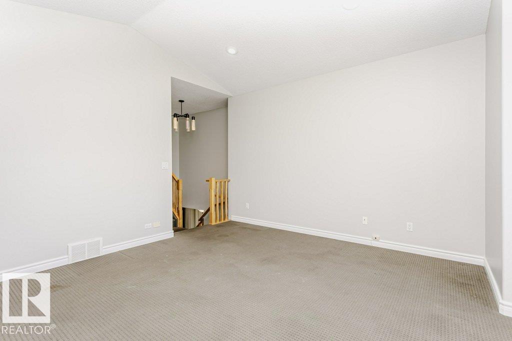 8018 3 AV SW - 28