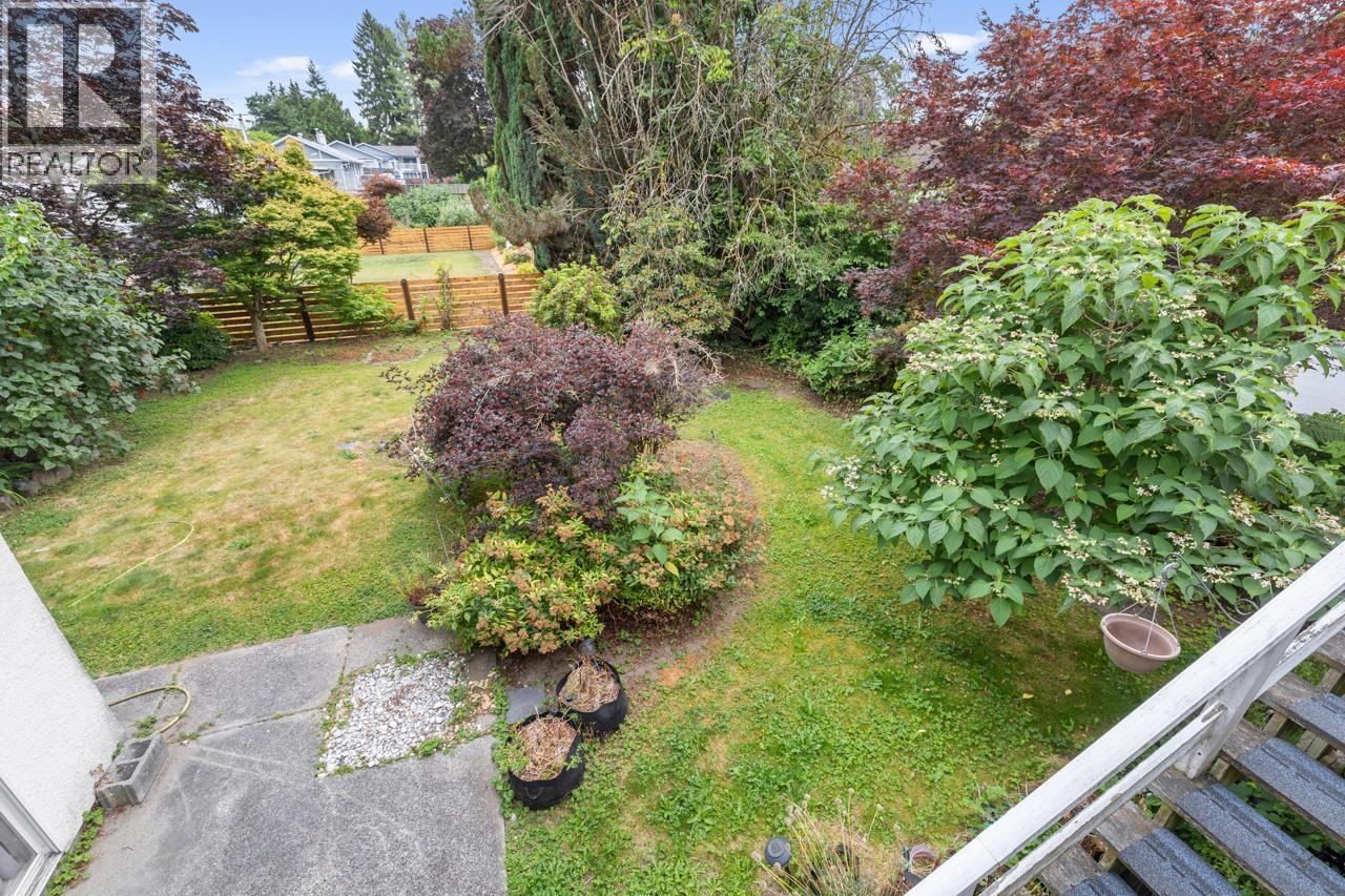 6 Bed, 4 Bath House for Sale in Burnaby – 3878 ROYAL OAK AVENUE, Burnaby – MLS# R3144964 - Image 17