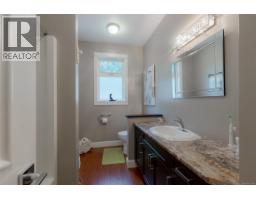 6718 Cypress Blvd, Port Alberni, BC V9Y8T7 Photo 25