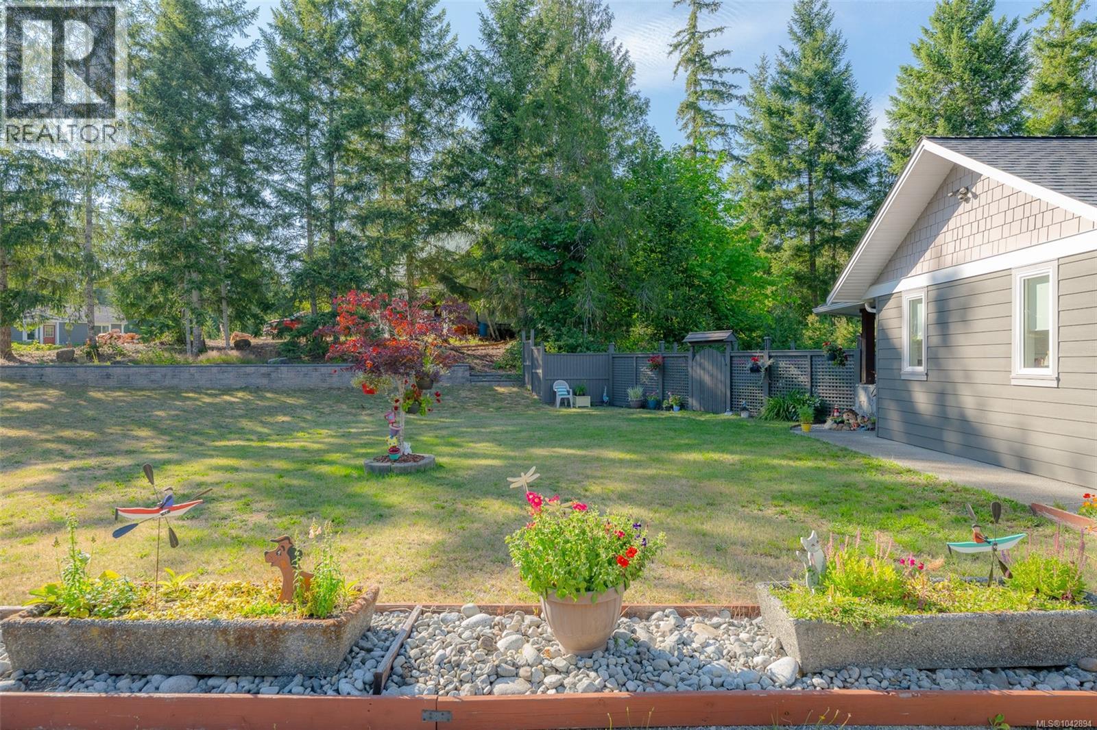 6718 Cypress Blvd - 40
