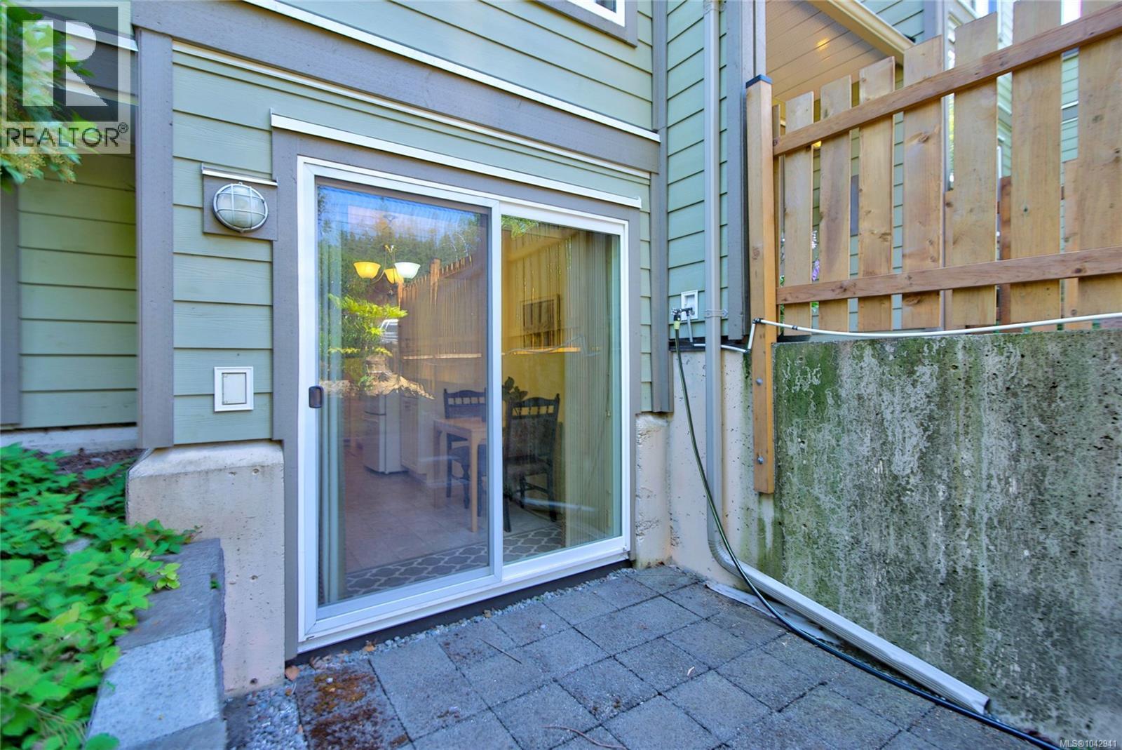 #112 2250 Manor Pl - 31