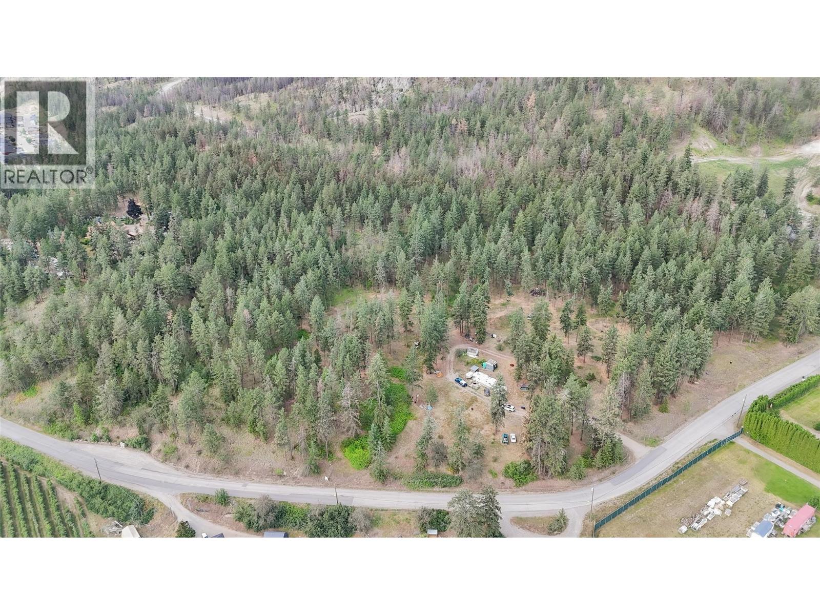  10080 Chase Road, Lake Country