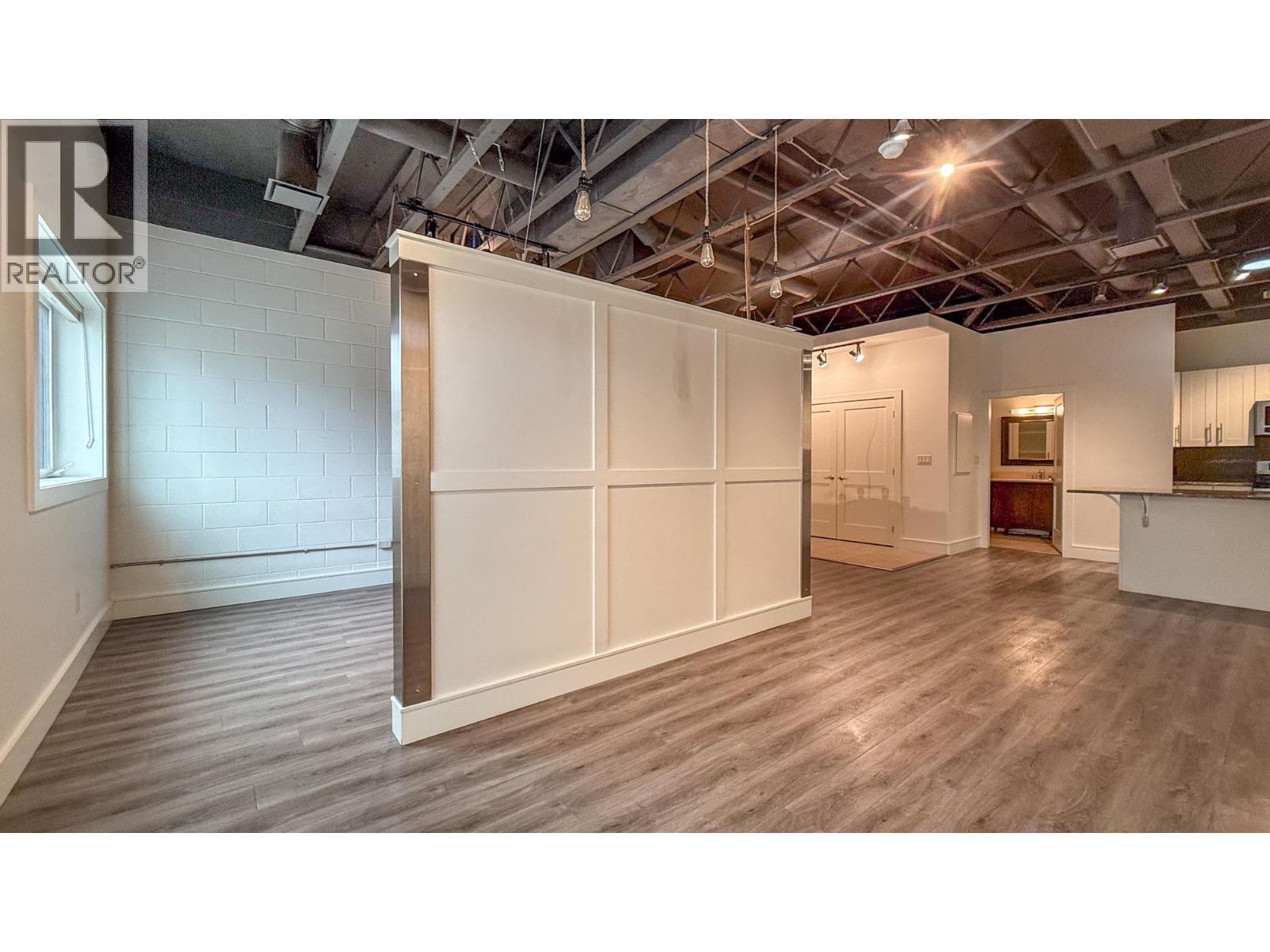 202 1462 St. Paul Street, Kelowna