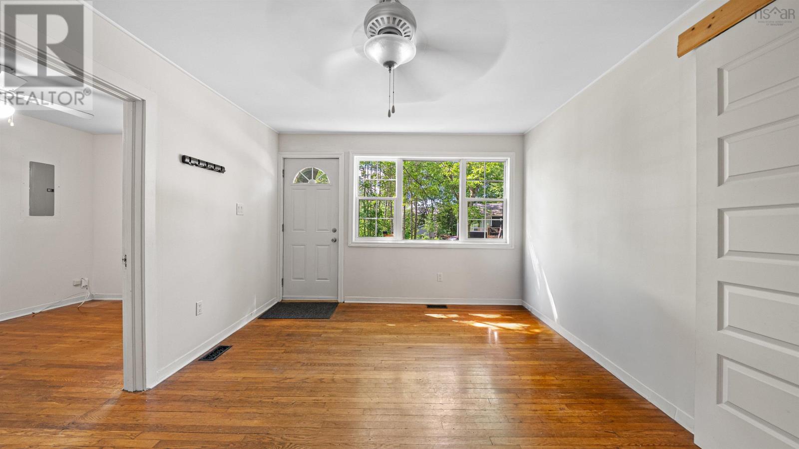 16 Thompson Drive - 4