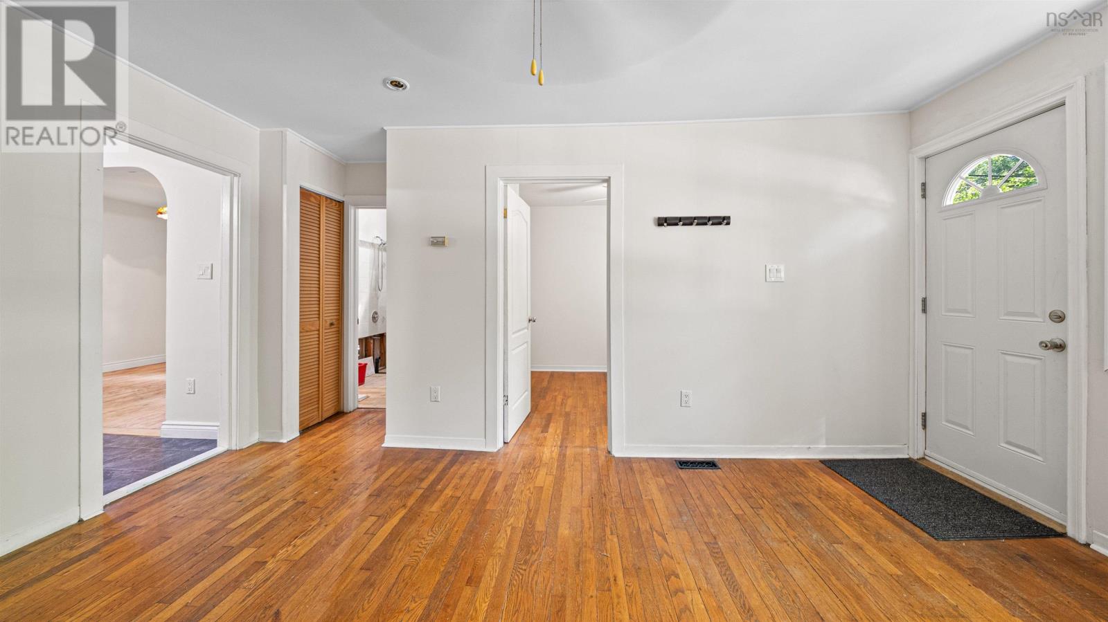 16 Thompson Drive - 6