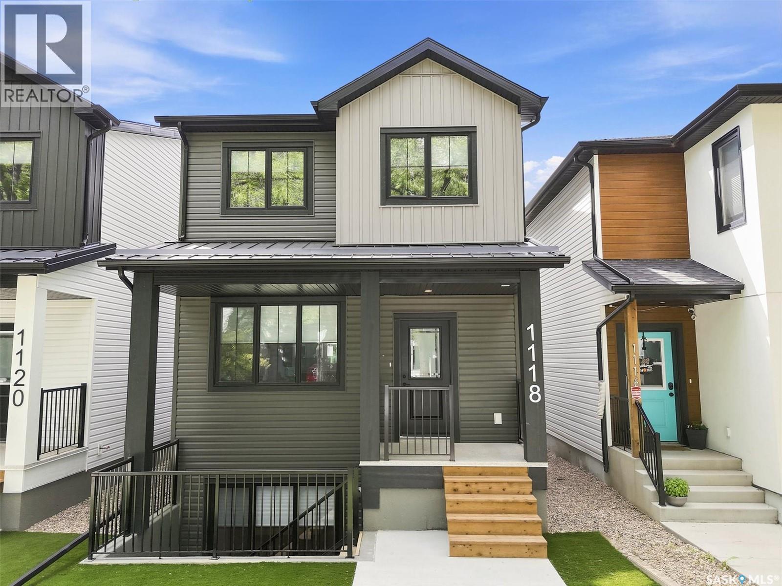 1118 9th STREET E - 1