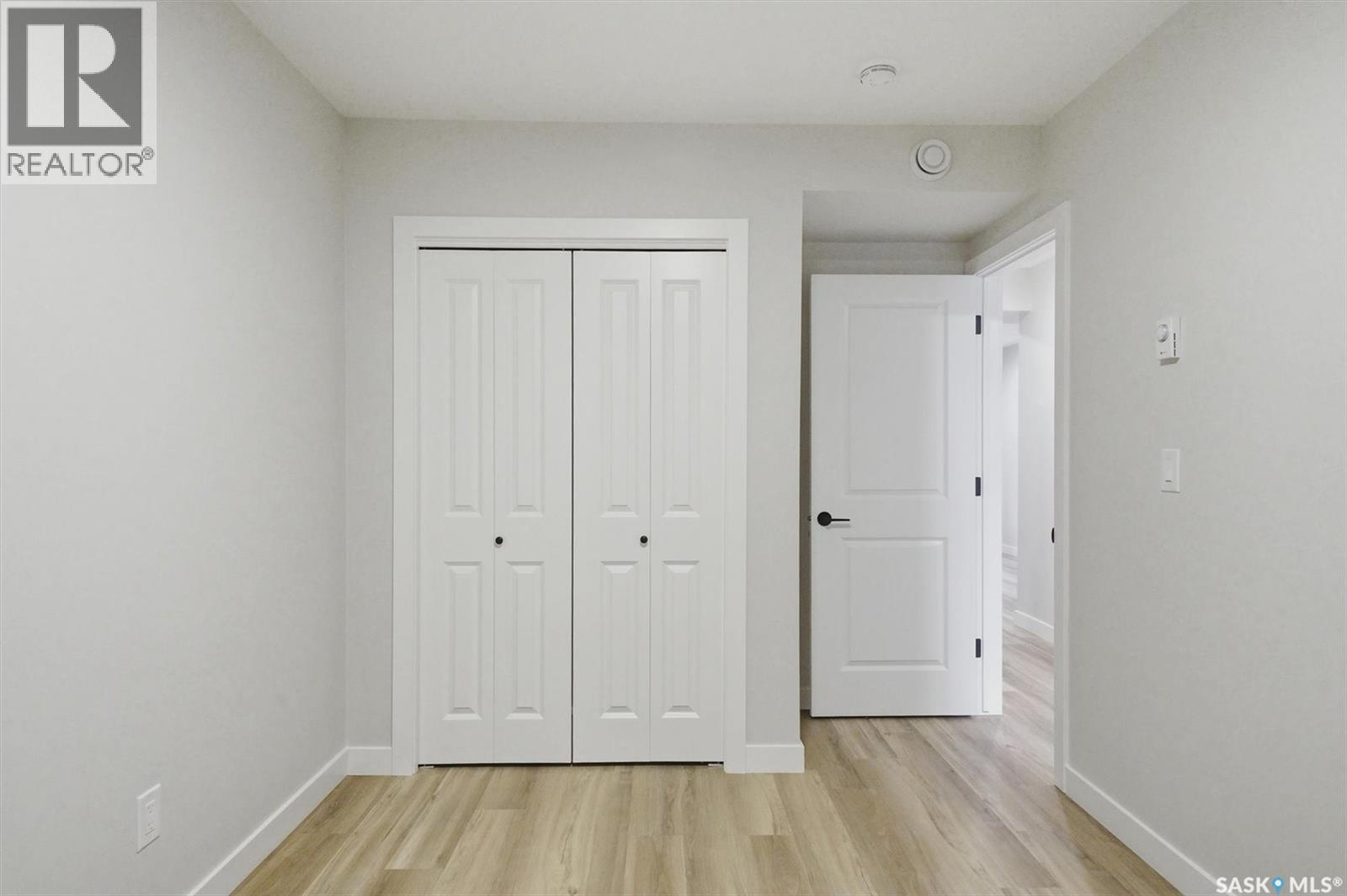 1118 9th STREET E - 37