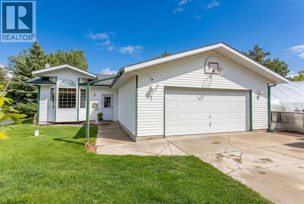 25, 41124 Range Road 282 - 1
