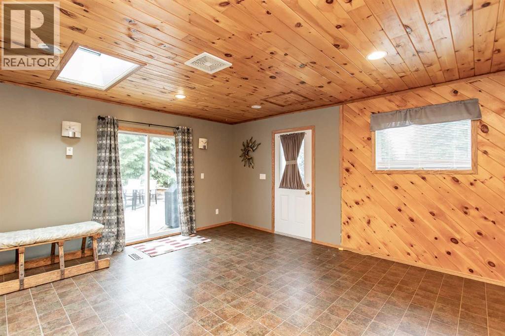 25, 41124 Range Road 282 - 18