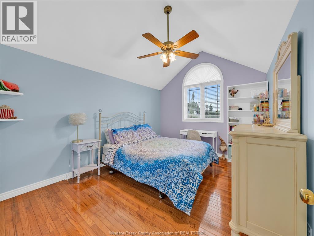 619 WRIGHT LANE - 22