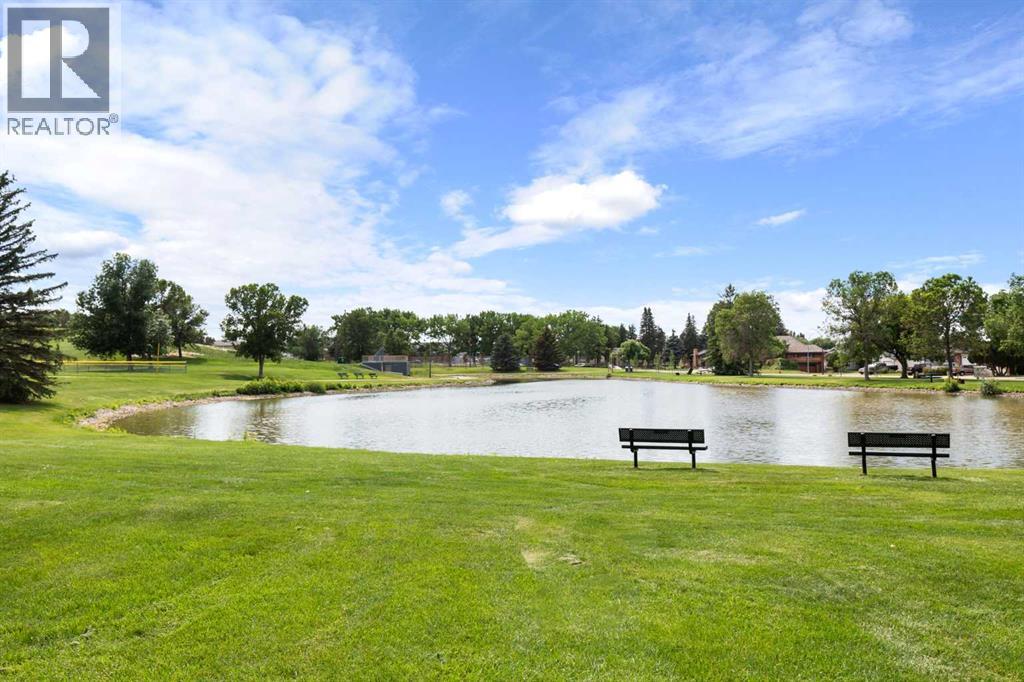 Southridge Park, just a few doors down from the home Community