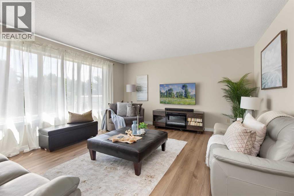 92 Sharpe Crescent SE - photo 4