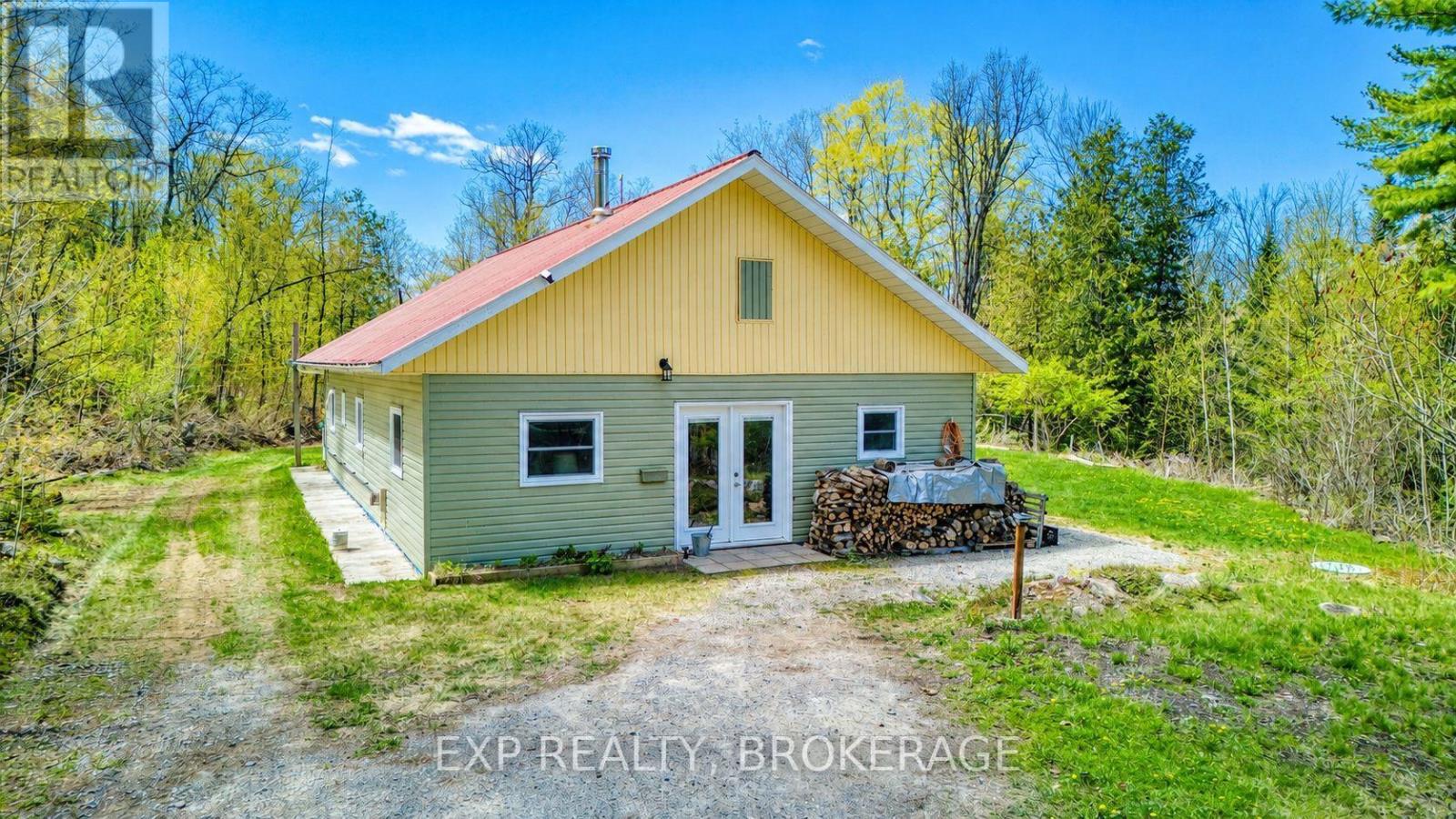371 SHERBROOKE DRIVE - 1