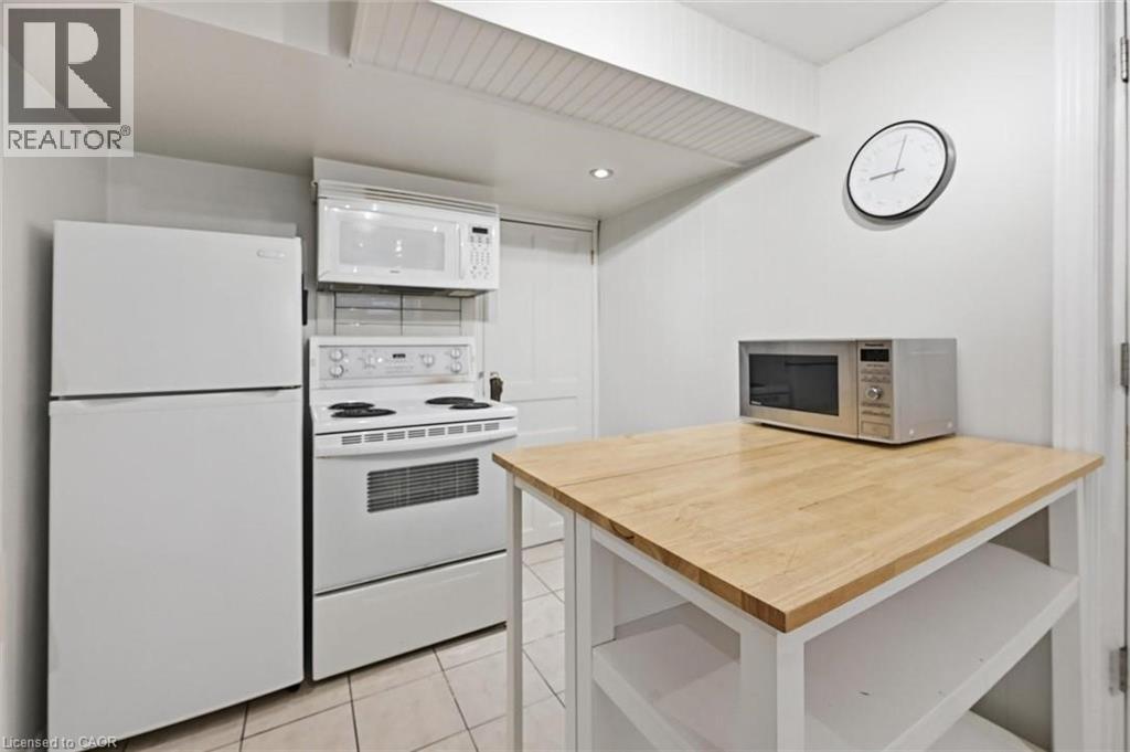 81 CARRICK Avenue - 20