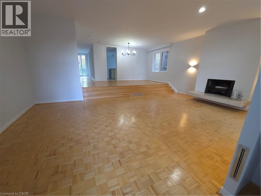 89 ELMSTHORPE Avenue - 10
