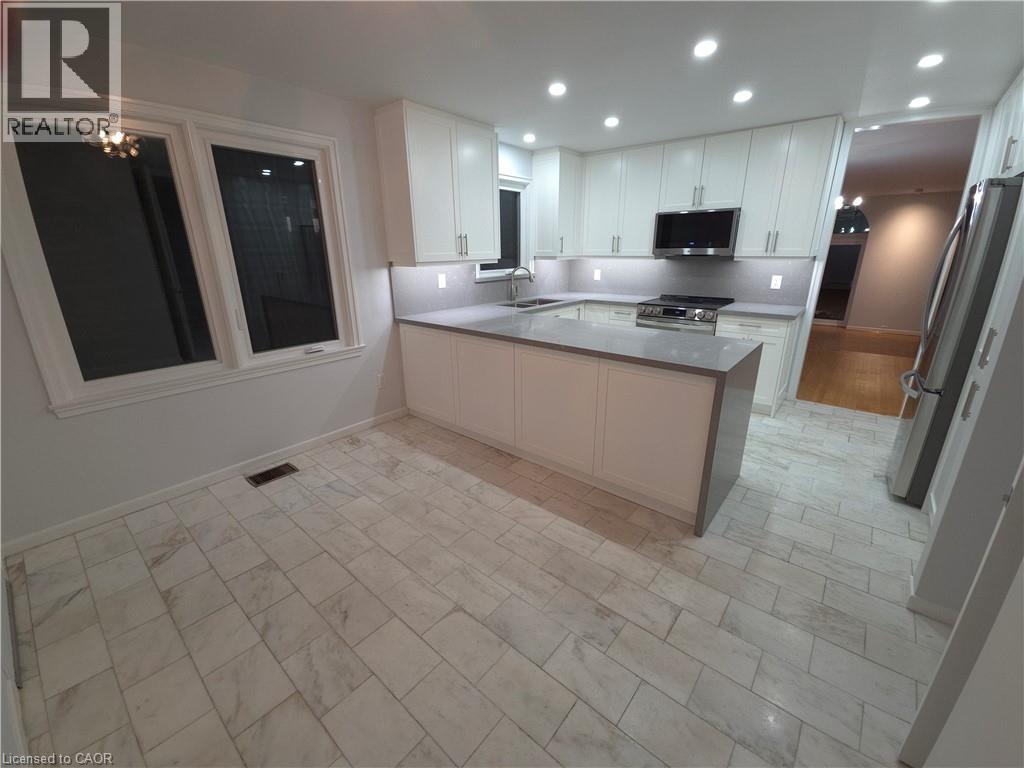 89 ELMSTHORPE Avenue - 12