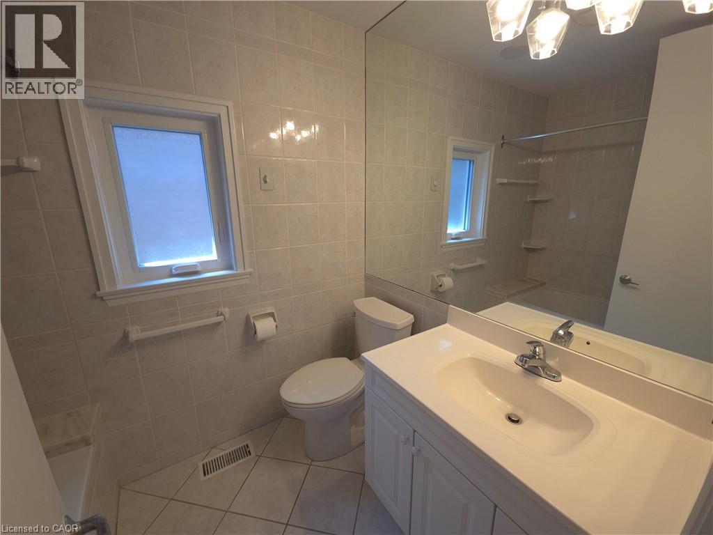 89 ELMSTHORPE Avenue - 16