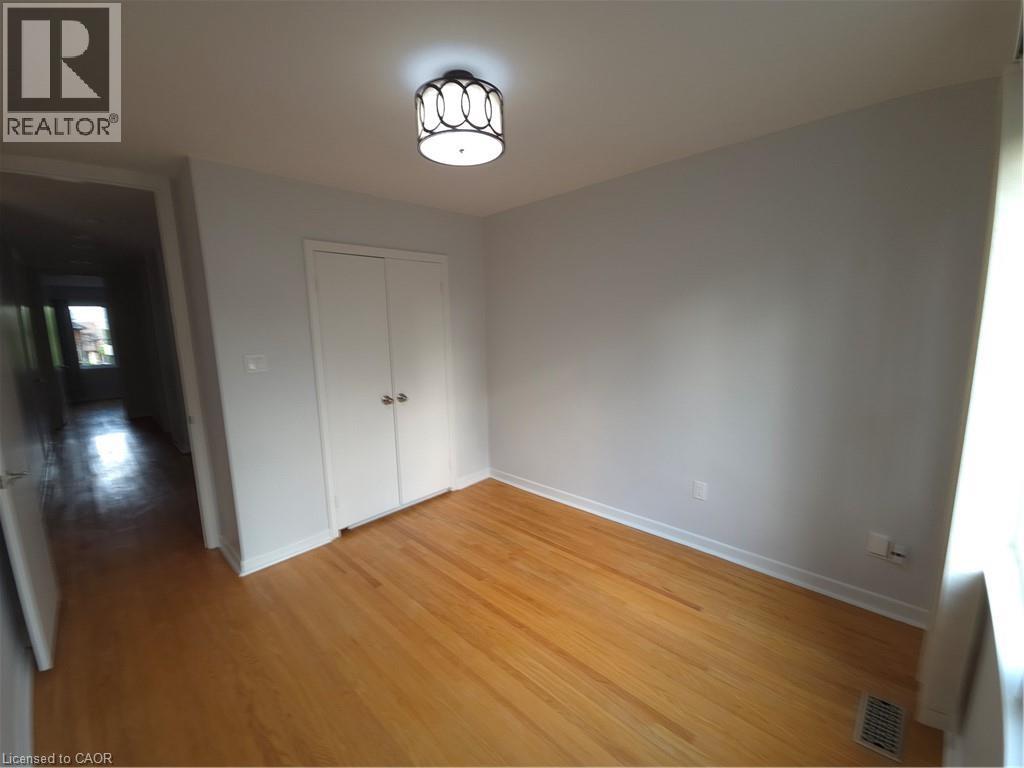 89 ELMSTHORPE Avenue - 25