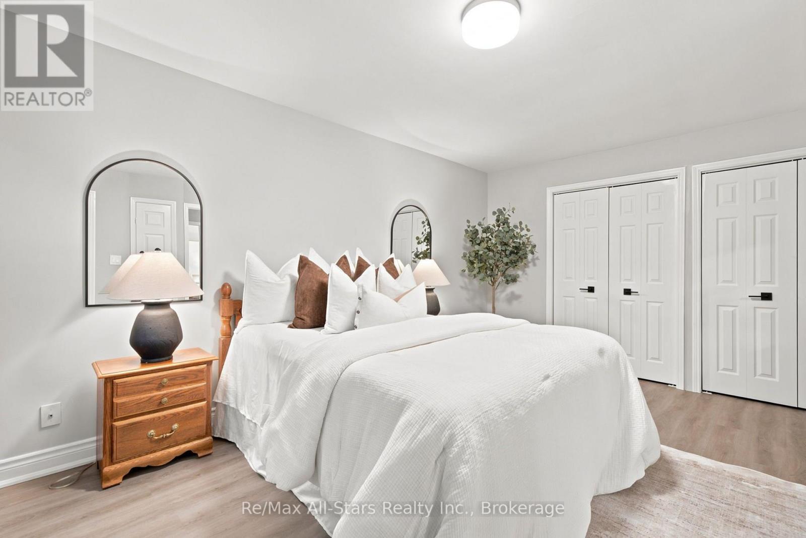 263 UNION AVENUE - 20