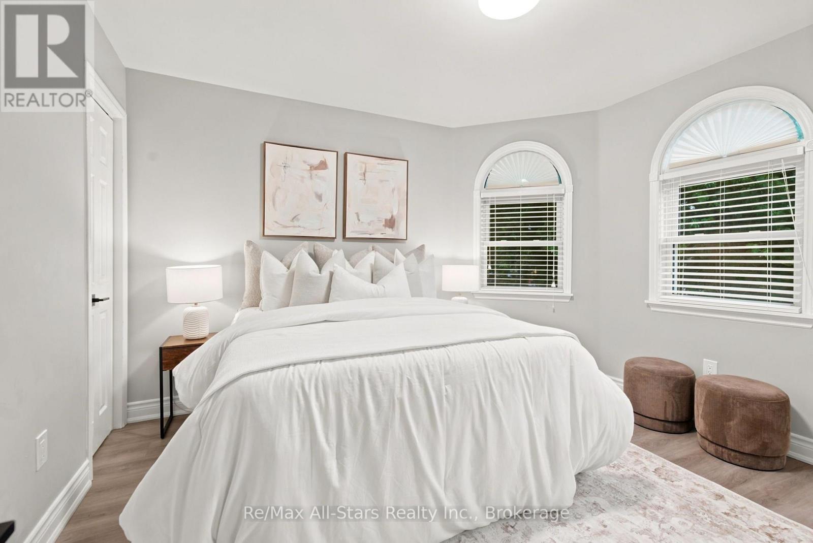 263 UNION AVENUE - 24