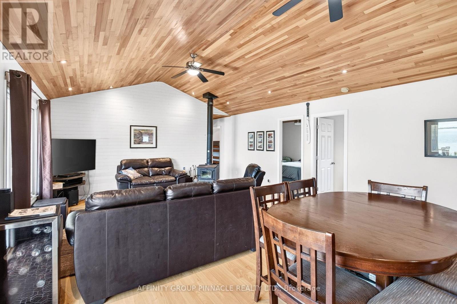 B40548 SHORE ROAD - Image 19