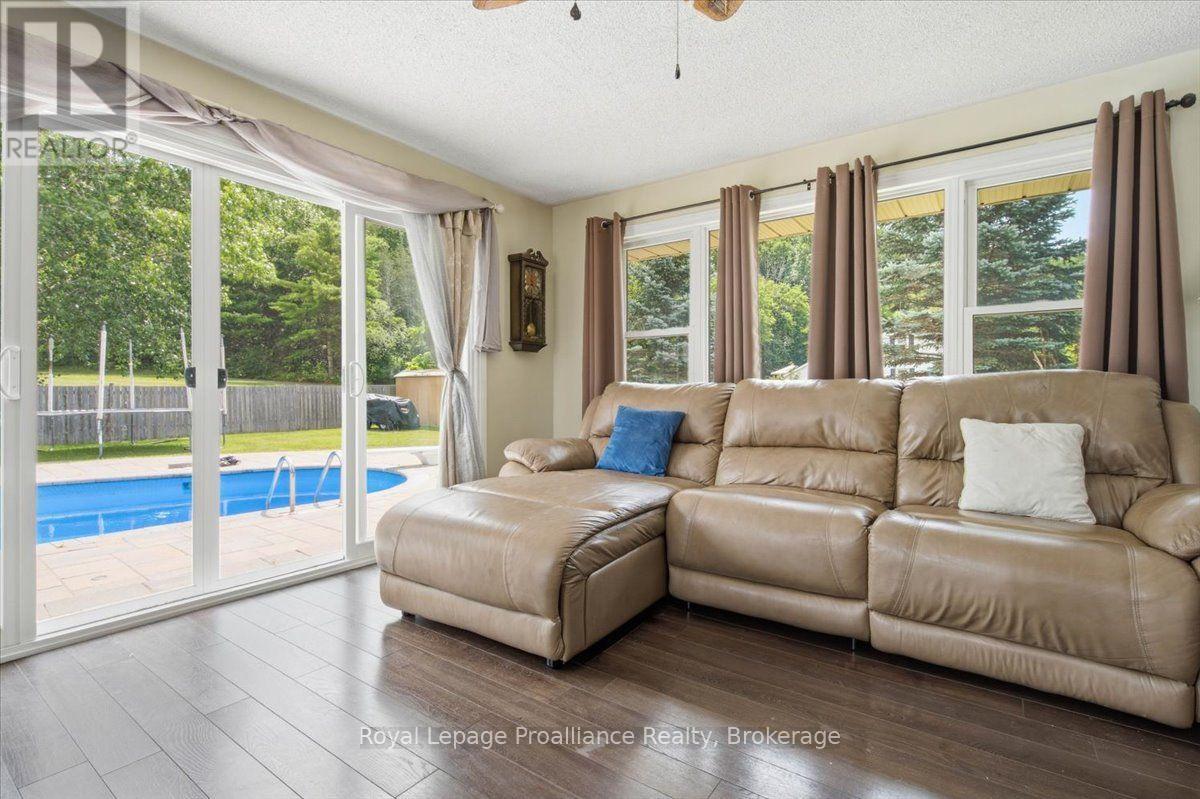 178 RIVERSIDE PARKWAY - 20