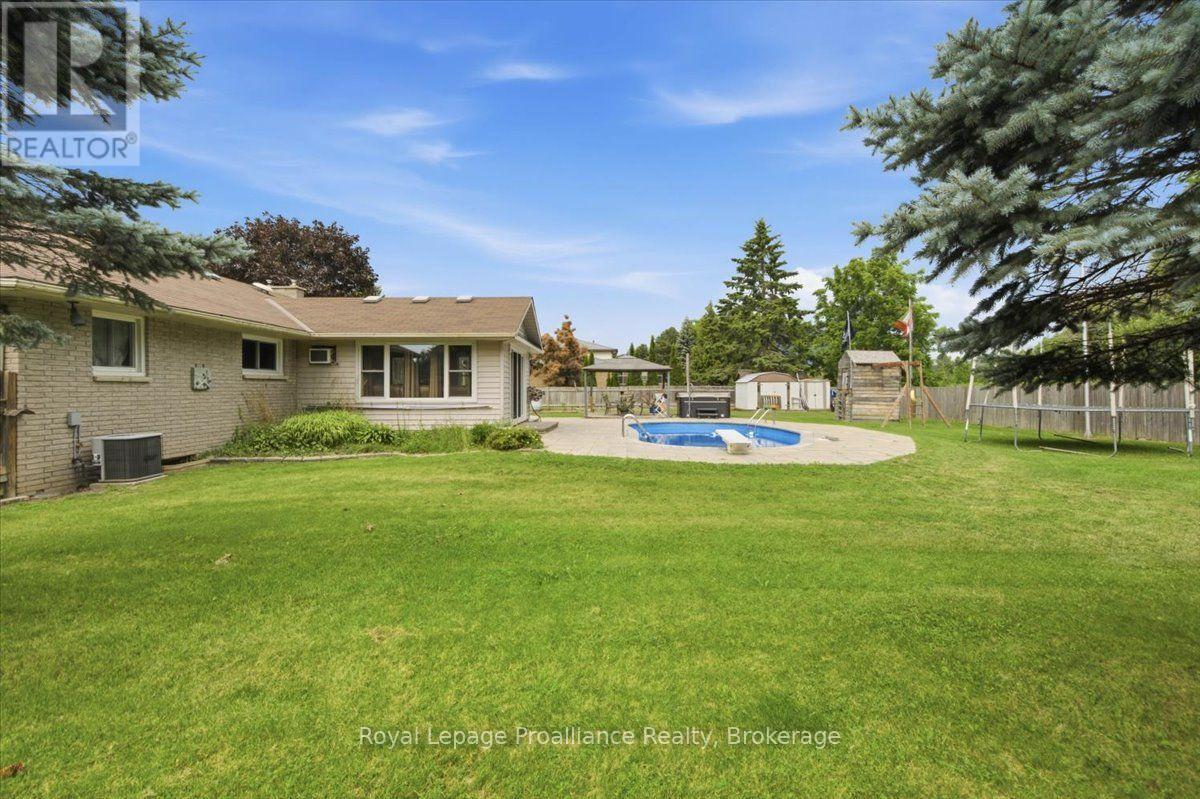 178 RIVERSIDE PARKWAY - 36