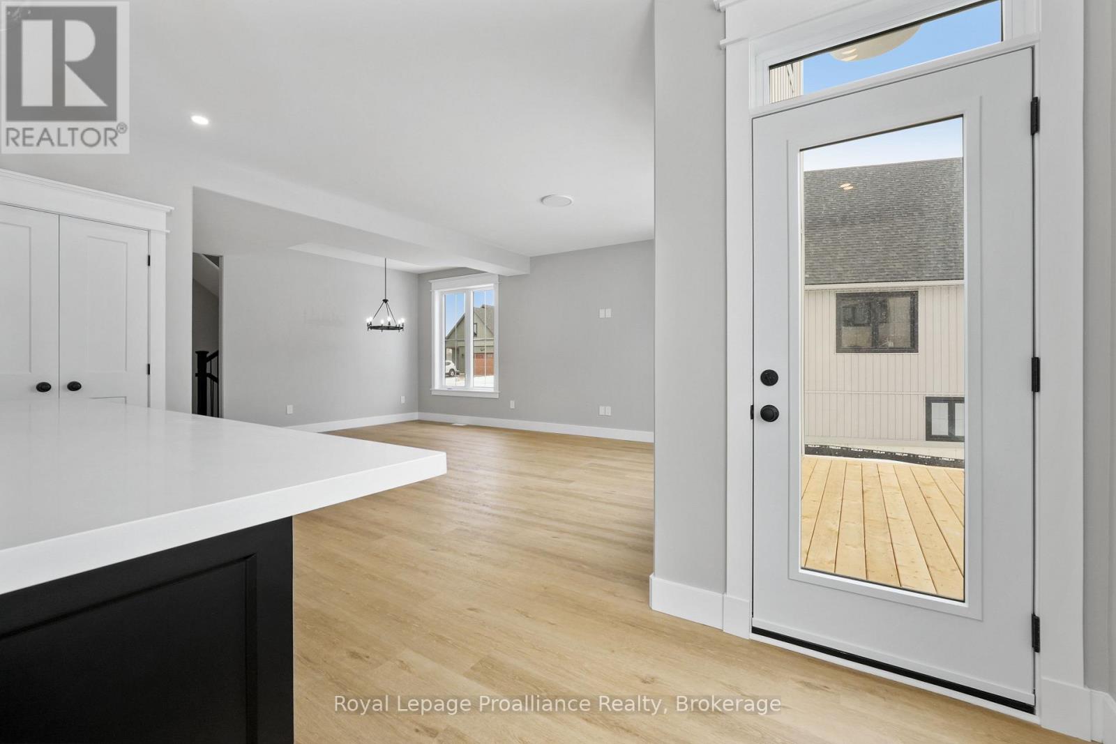 3 MERRIMAN COURT - 12