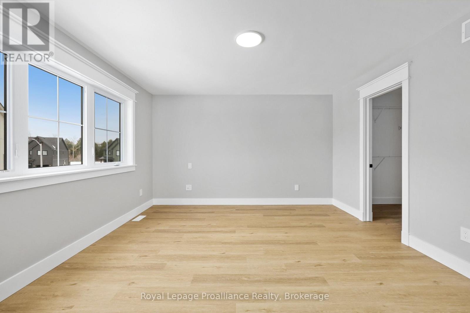 3 MERRIMAN COURT - 31