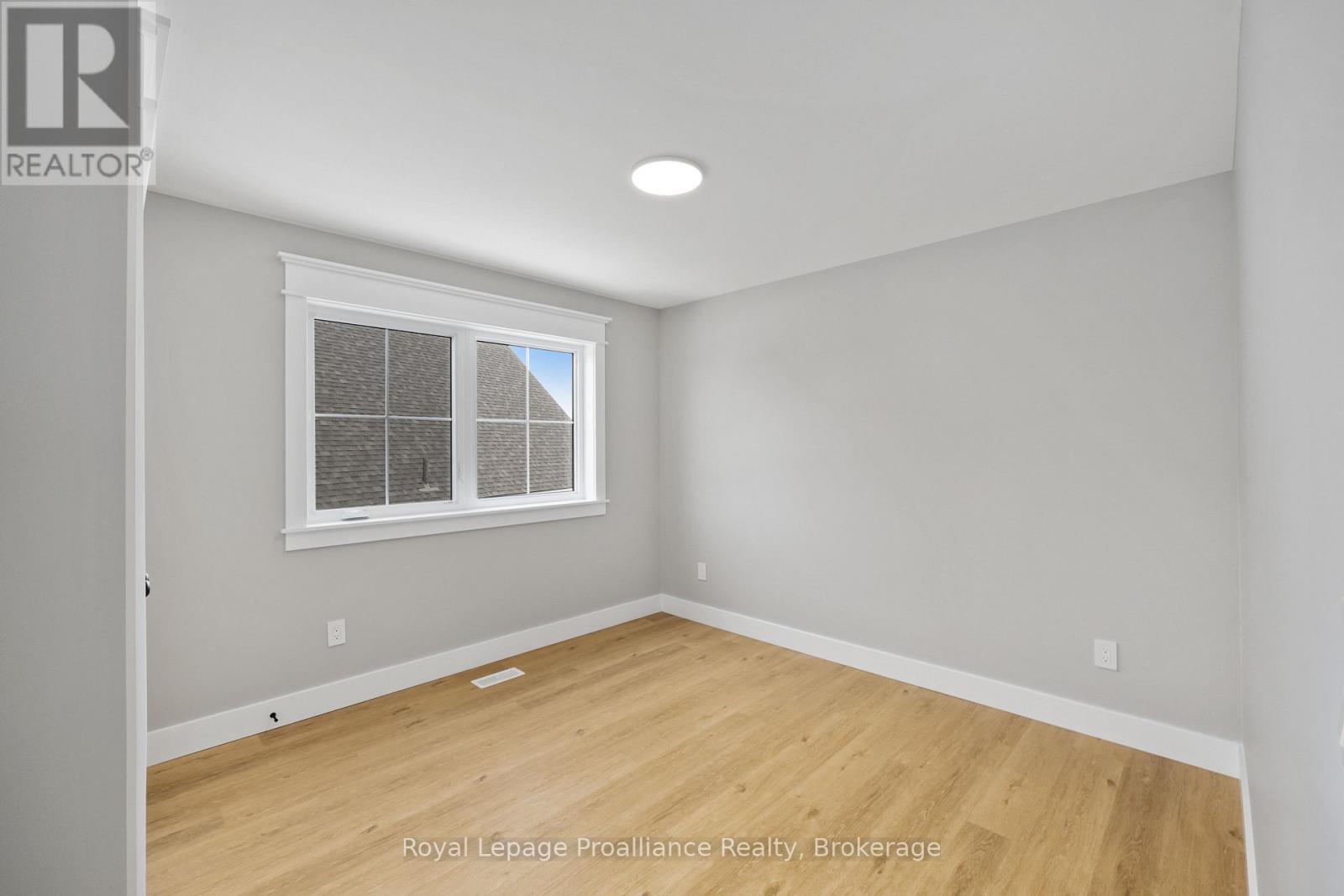 3 MERRIMAN COURT - 37