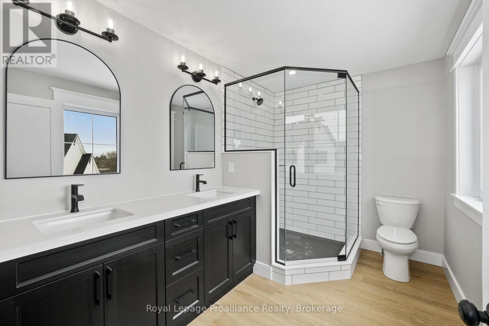 3 MERRIMAN COURT - 40