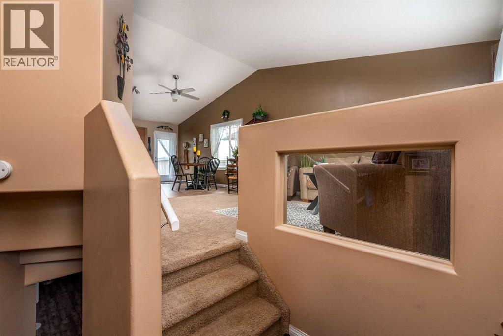 2205 51 Avenue - 2