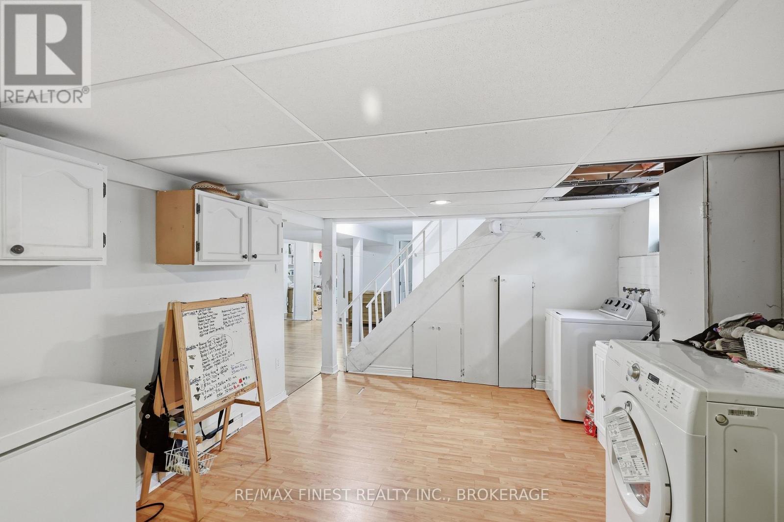 10 SHANE STREET - 42