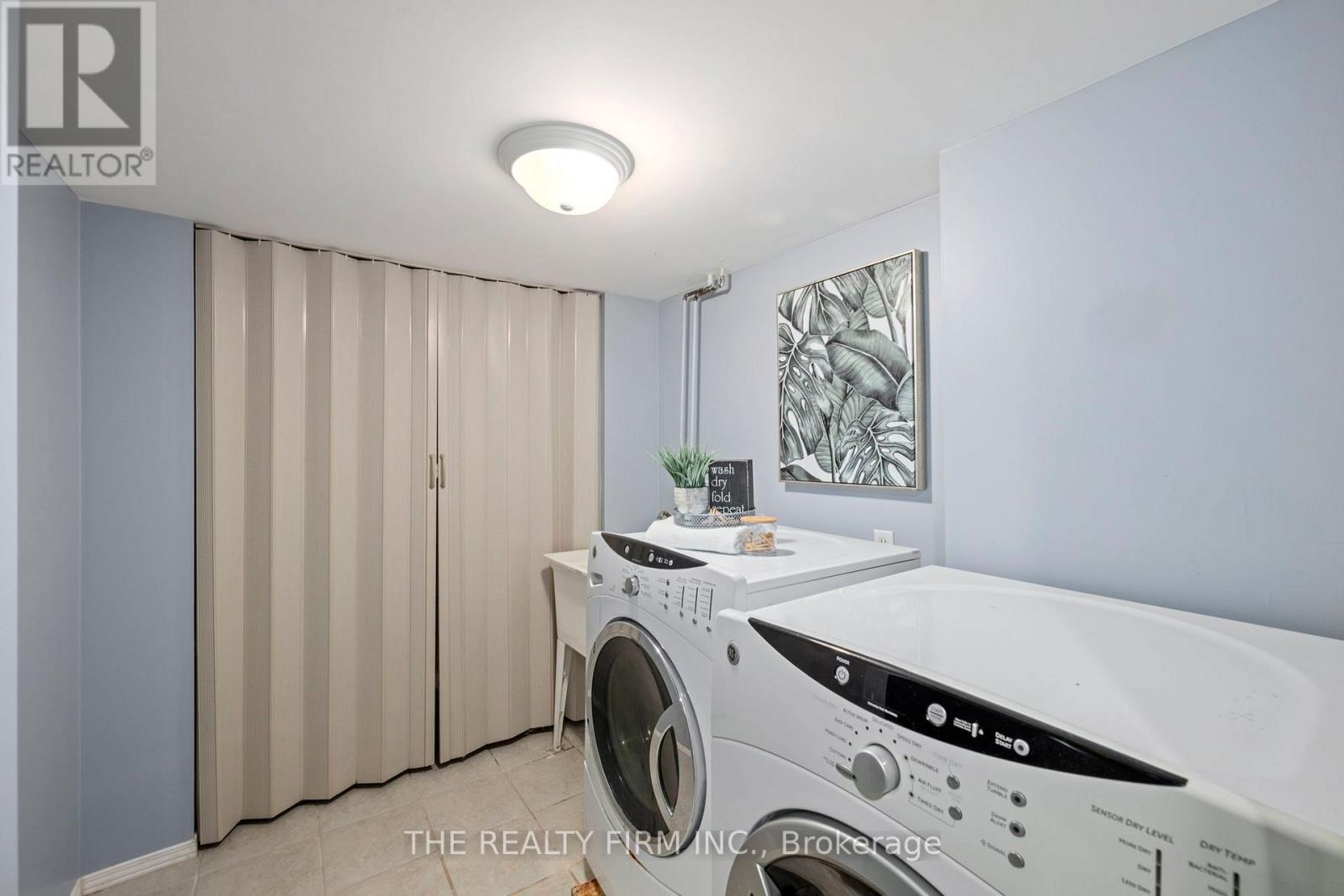 567 FIELDGATE CIRCLE - 14