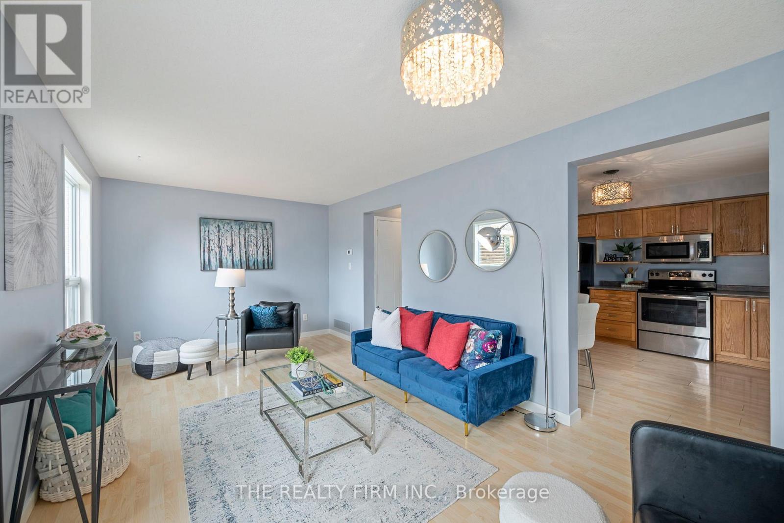 567 FIELDGATE CIRCLE - 4