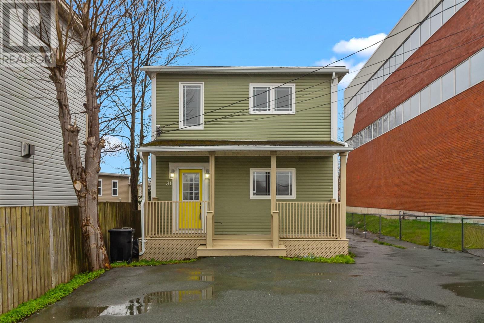 31 Campbell Avenue - 1