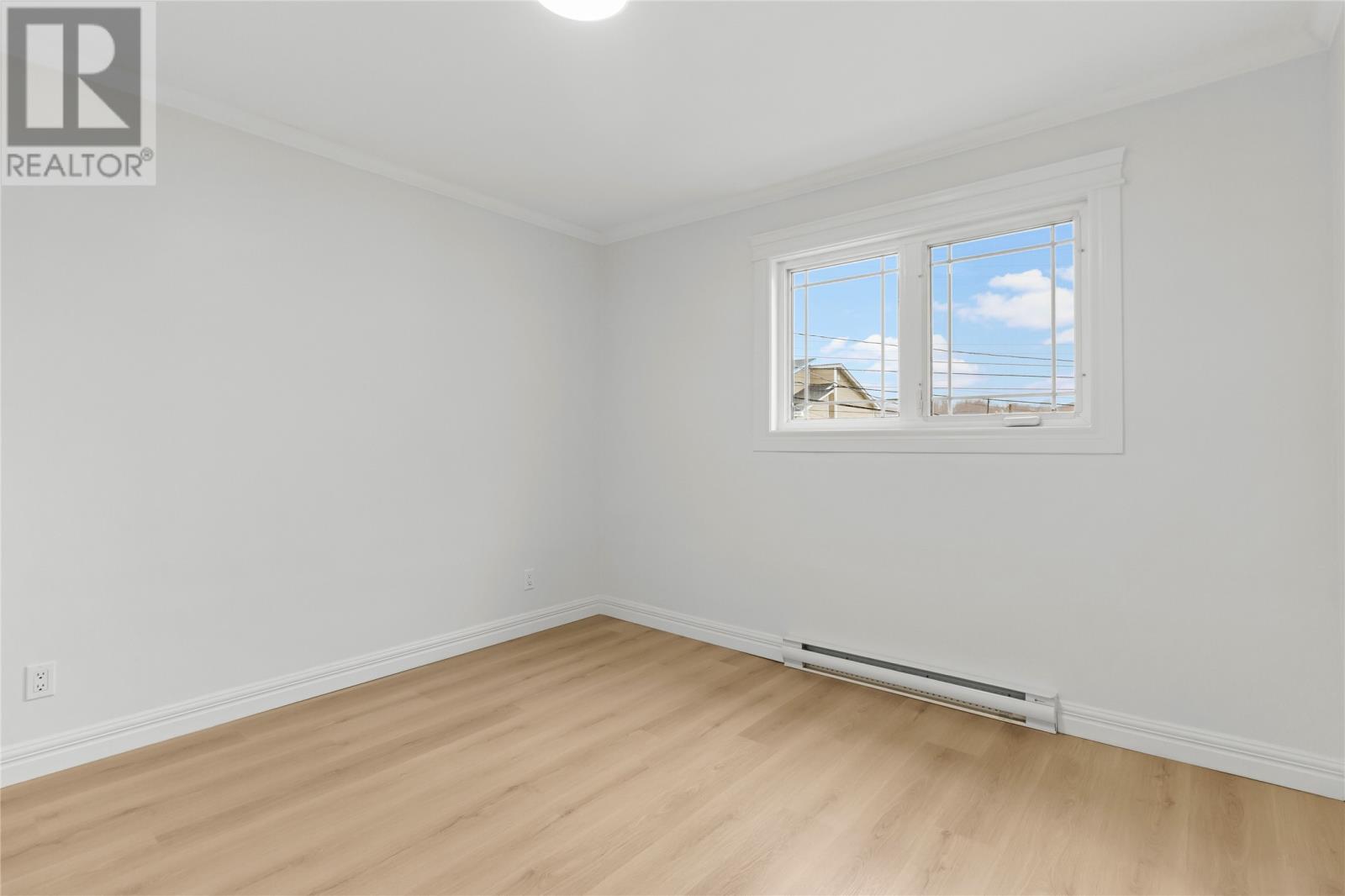 31 Campbell Avenue - 16