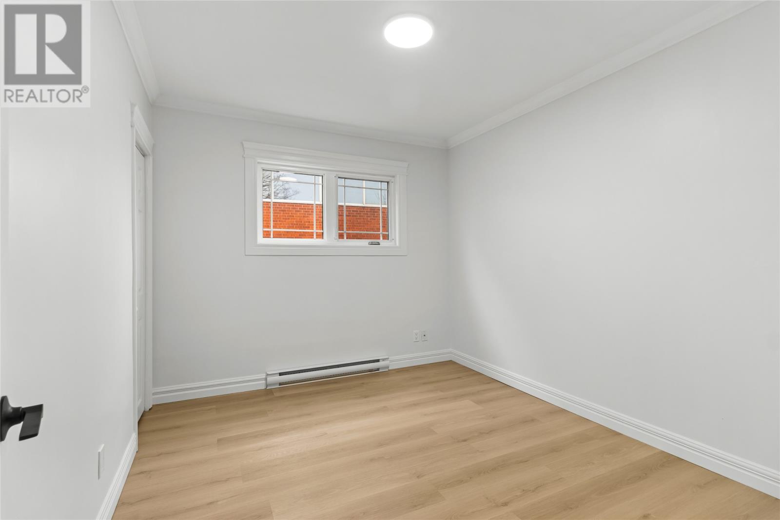 31 Campbell Avenue - 17