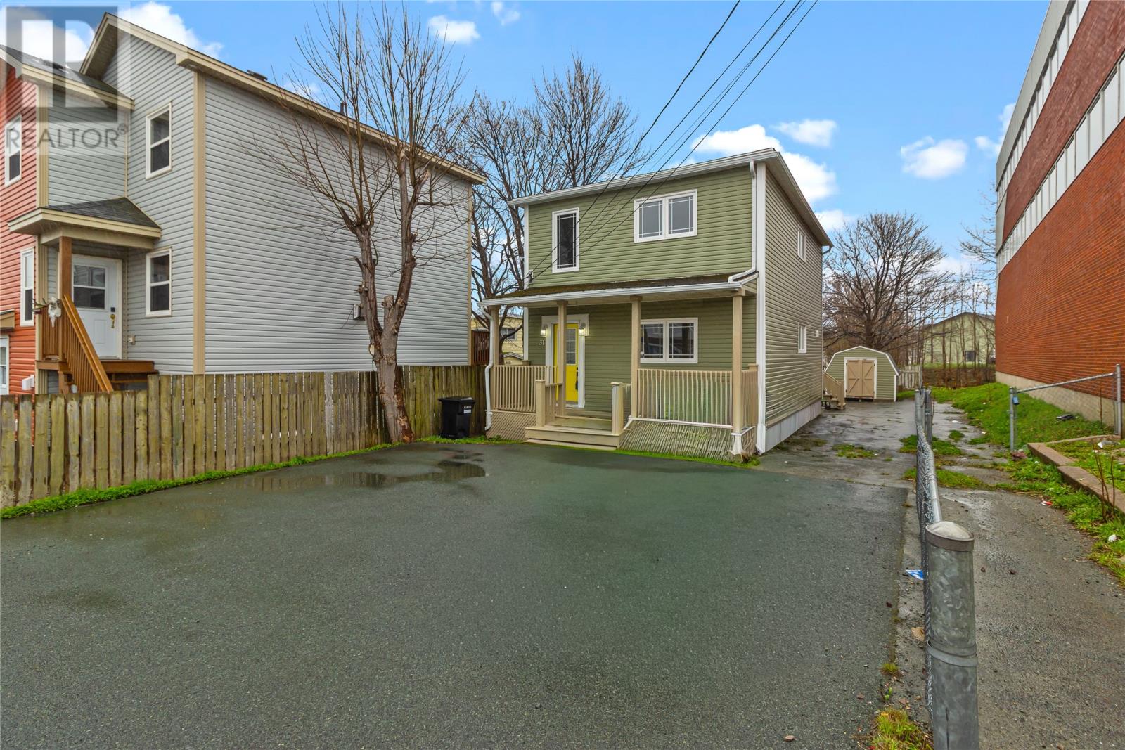 31 Campbell Avenue - 2