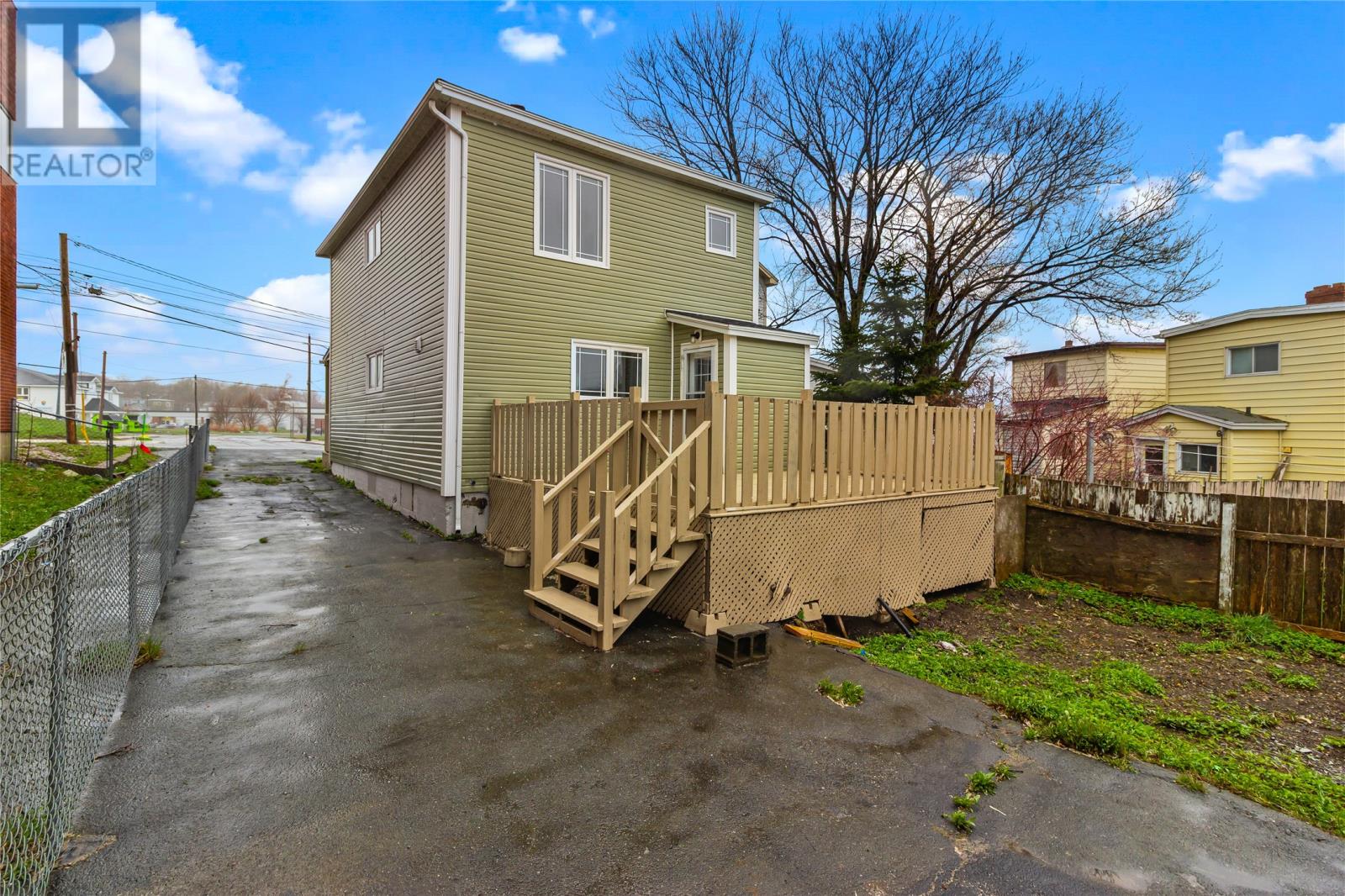 31 Campbell Avenue - 25