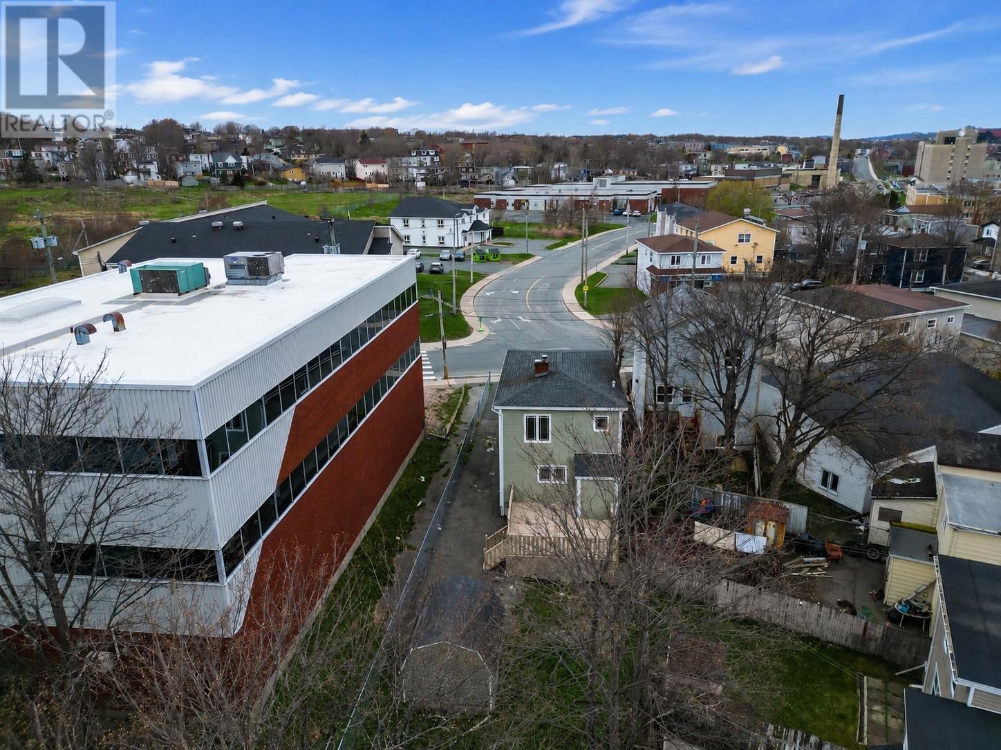 31 Campbell Avenue - 28