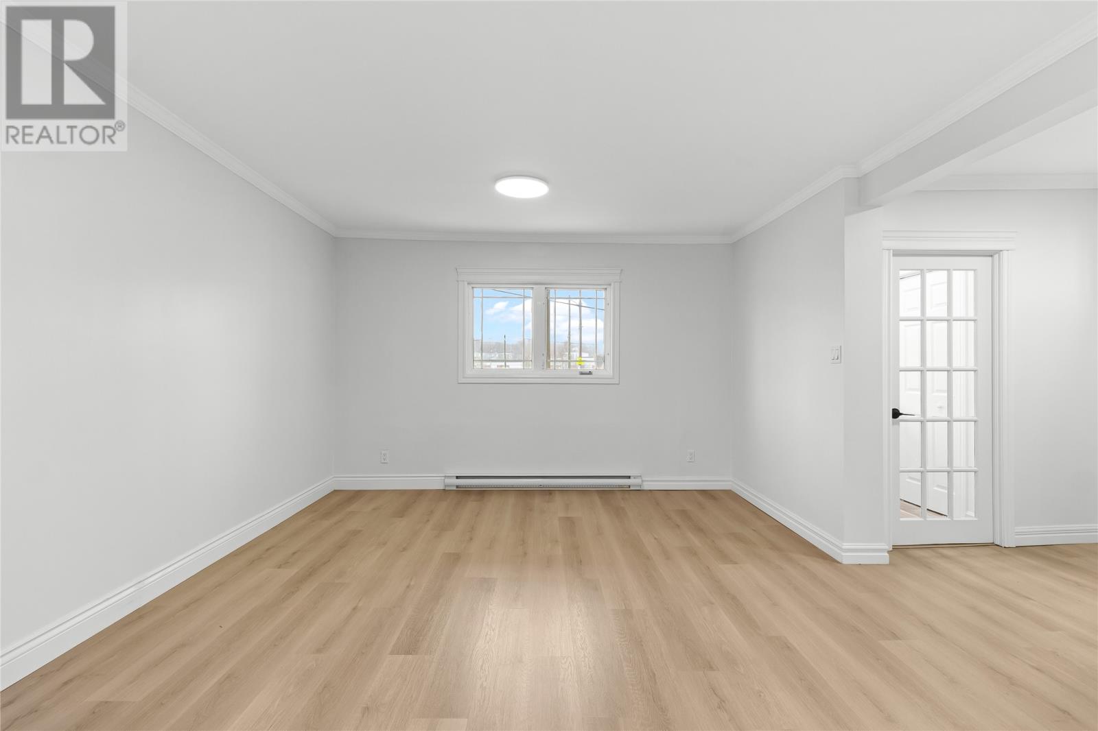 31 Campbell Avenue - 6