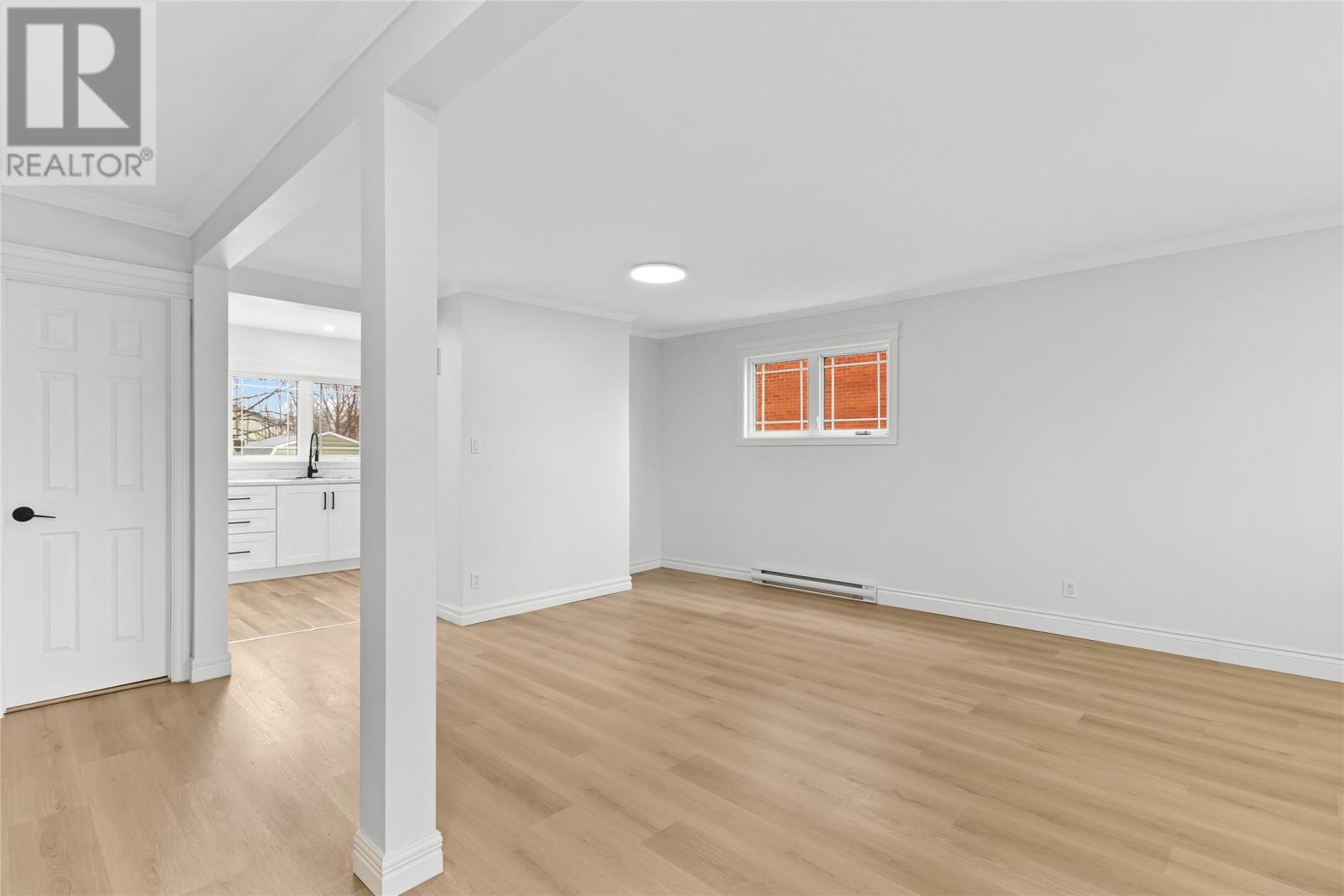 31 Campbell Avenue - 9