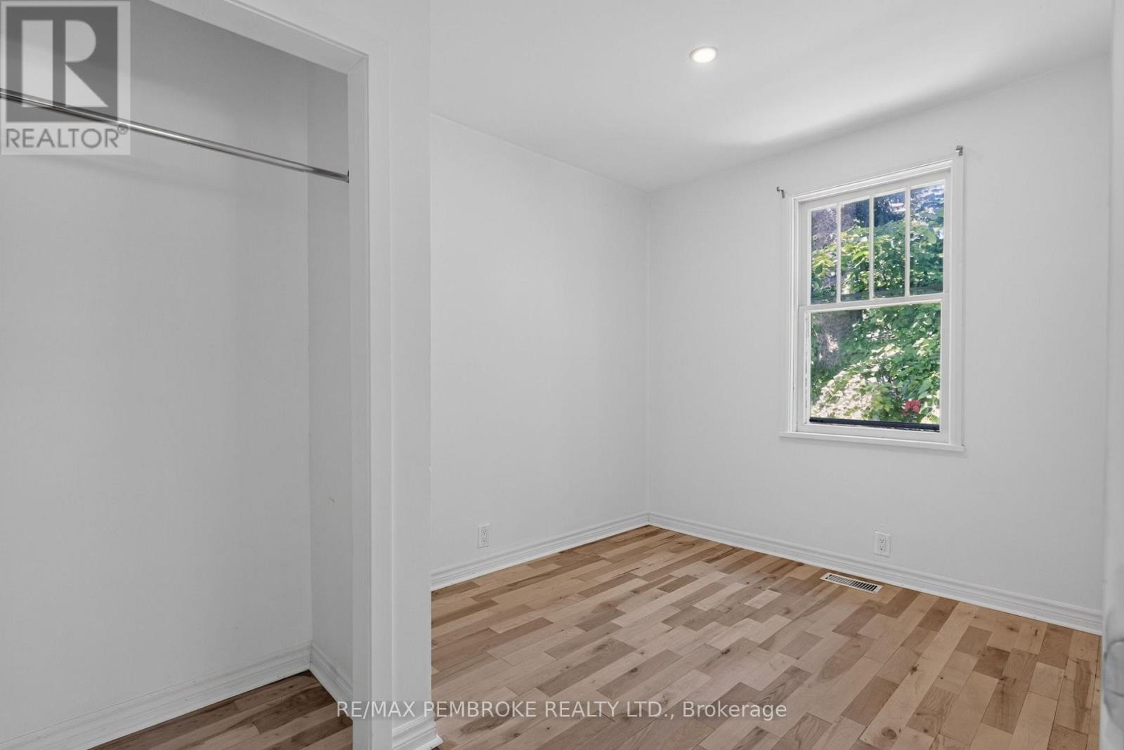 370 CARMODY STREET - 23