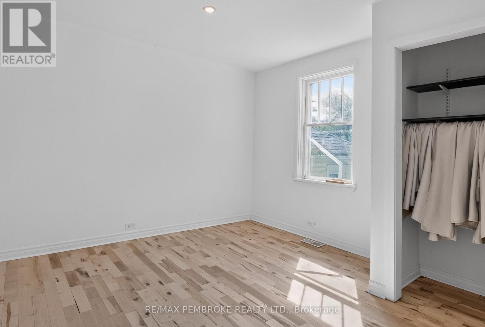 370 CARMODY STREET - 25
