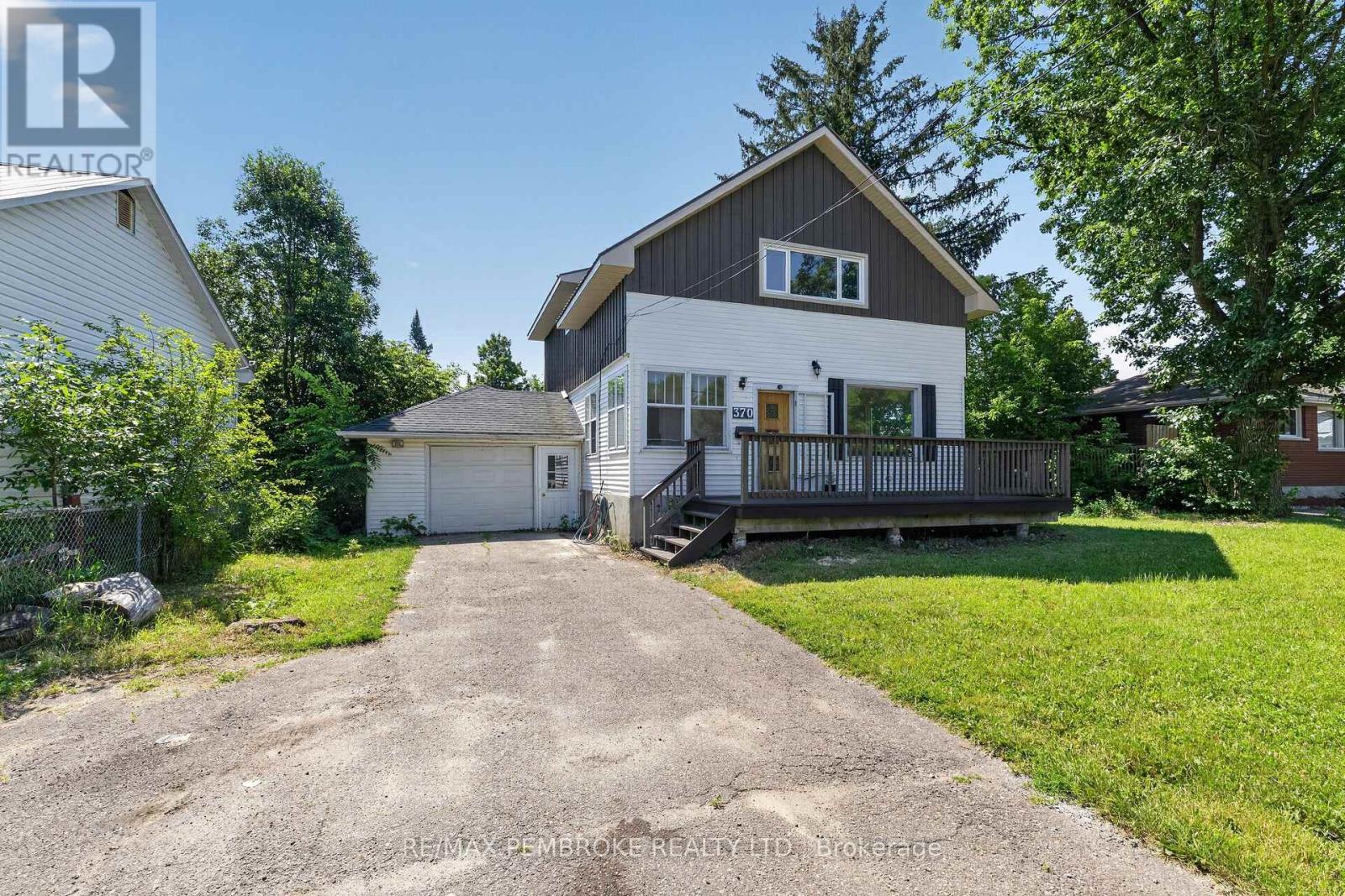 370 CARMODY STREET - 3
