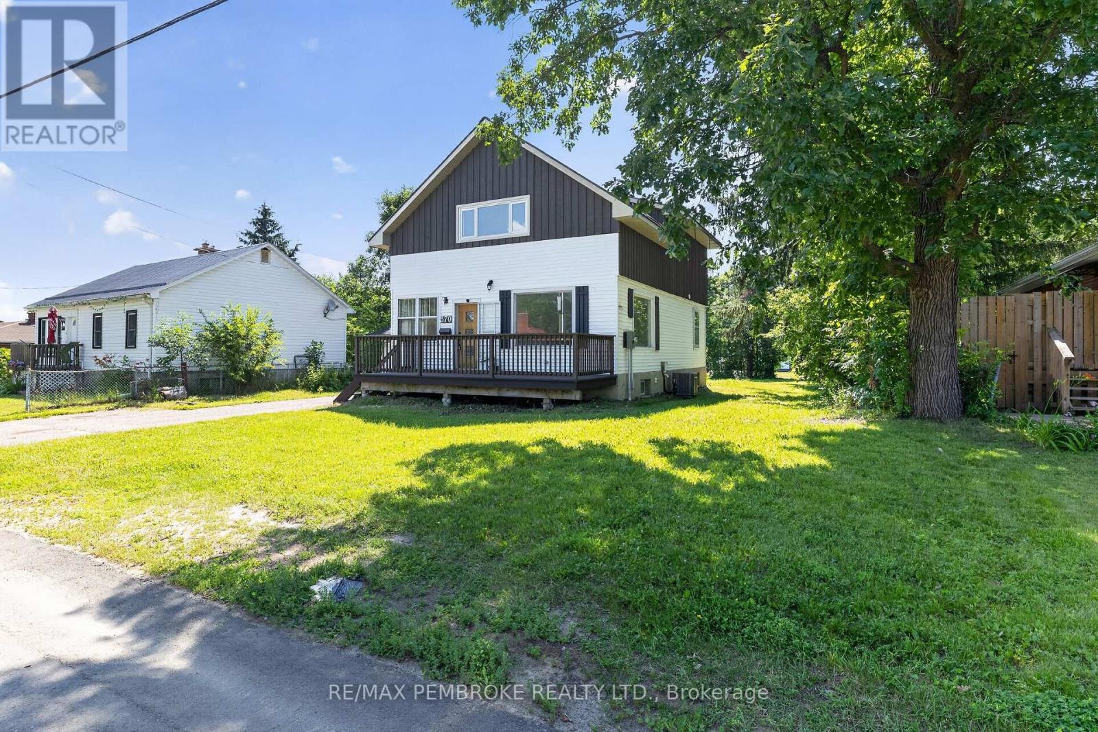 370 CARMODY STREET - 4
